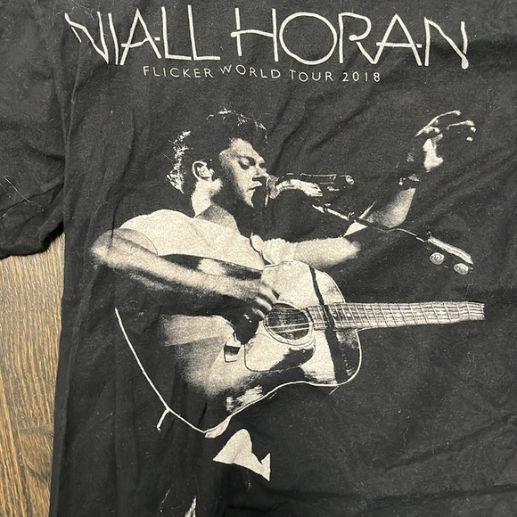 Size extra small Nile Horan concert tee - Picture 2 of 2